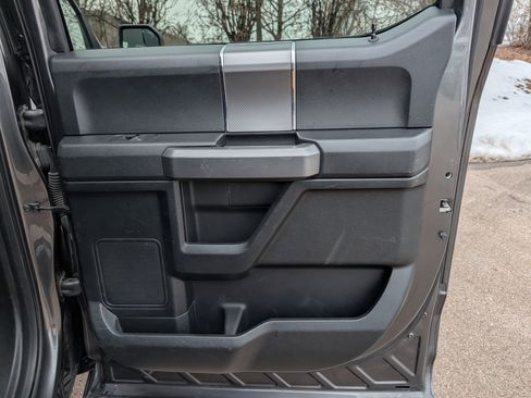 Used 2016 Ford F150 XLT w/ Equipment Group 302A Luxury image 33