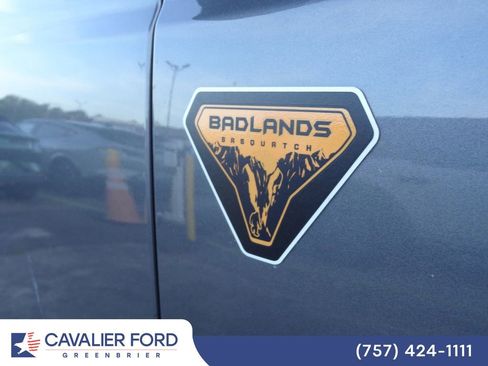 Used 2024 Ford Bronco Badlands AWD/4WD image 17
