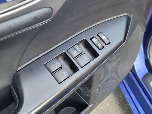 Used 2015 Lexus CT 200h w/ Navigation Package image 17