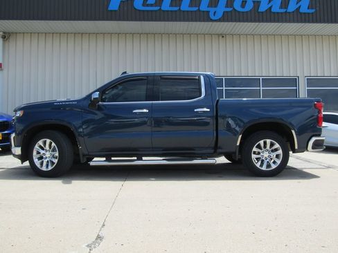 Used 2020 Chevrolet Silverado 1500 LTZ w/ LTZ Plus Package AWD/4WD image 11