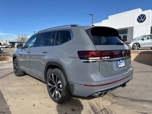 New 2026 Volkswagen Atlas SEL Premium R-Line image 3