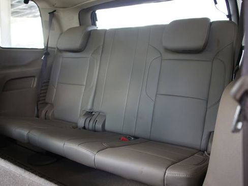 Used 2018 Chevrolet Tahoe LT image 29