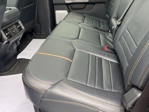 Used 2024 Ford F250 Platinum image 36