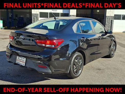 Used 2018 Kia Rio LX image 8