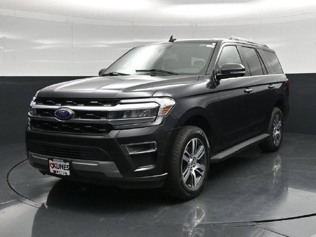 Used 2024 Ford Expedition Limited AWD/4WD image 8