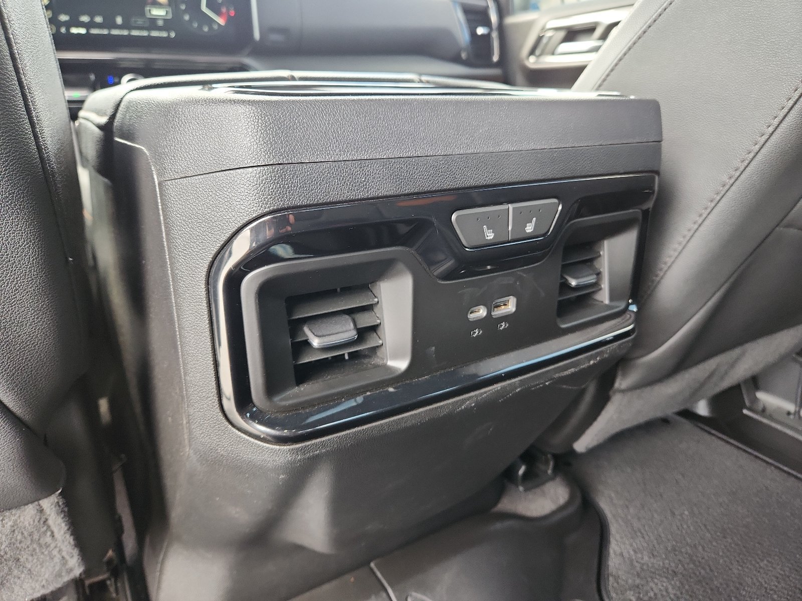 Used 2023 GMC Sierra 1500 AT4 w/ AT4 Preferred Package AWD/4WD image 12