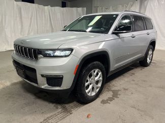 Used 2023 Jeep Grand Cherokee L Limited AWD/4WD video 3
