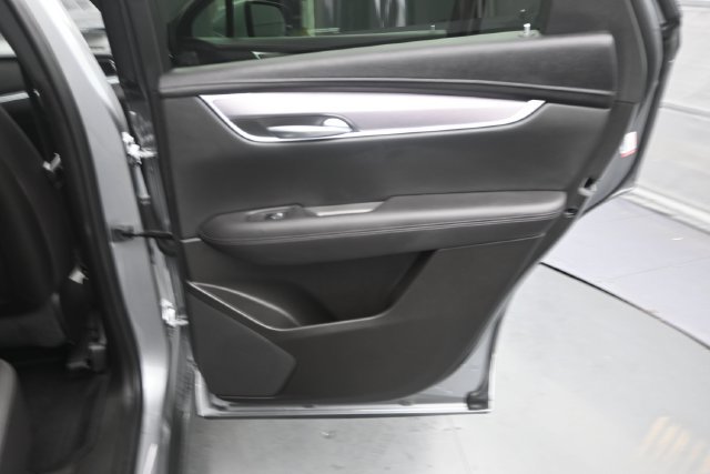 Used 2025 Cadillac XT5 Luxury w/ LPO, Floor Liner Package AWD/4WD image 14