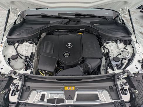 Used 2026 Mercedes-Benz GLC 300 4MATIC image 23