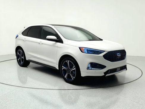 Used 2020 Ford Edge ST w/ Equipment Group 401A AWD/4WD image 8