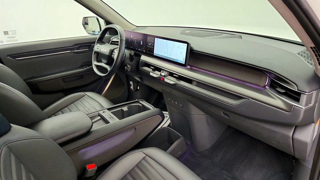 Used 2024 Kia EV9 Land AWD/4WD image 22