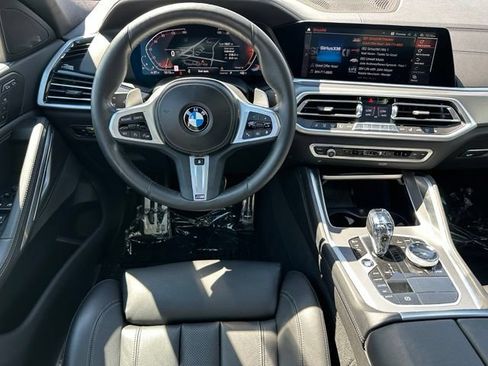 Used 2022 BMW X6 xDrive40i w/ Executive Package AWD/4WD image 19