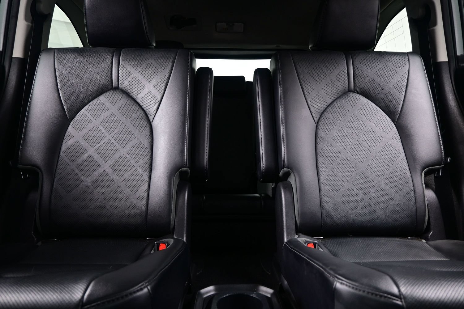 Used 2021 Toyota Highlander Platinum AWD/4WD image 16
