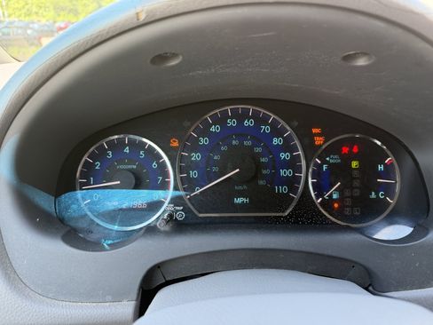Used 2007 Toyota Sienna CE FWD image 8
