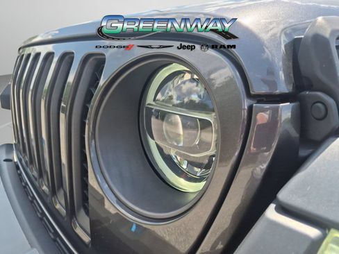 Used 2022 Jeep Wrangler Unlimited Rubicon 4xe w/ Cold Weather Group AWD/4WD image 27