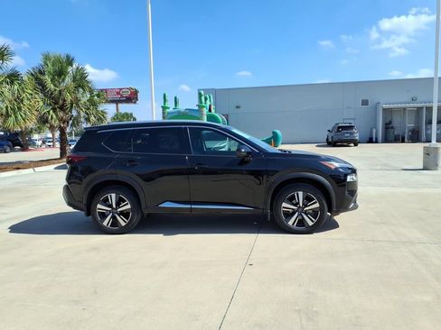 Used 2023 Nissan Rogue SL w/ SL Premium Package FWD image 6
