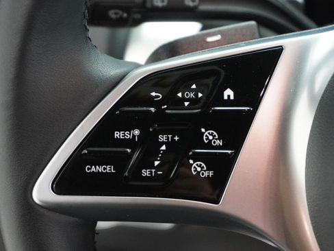 Used 2026 Mercedes-Benz GLB 250 image 23