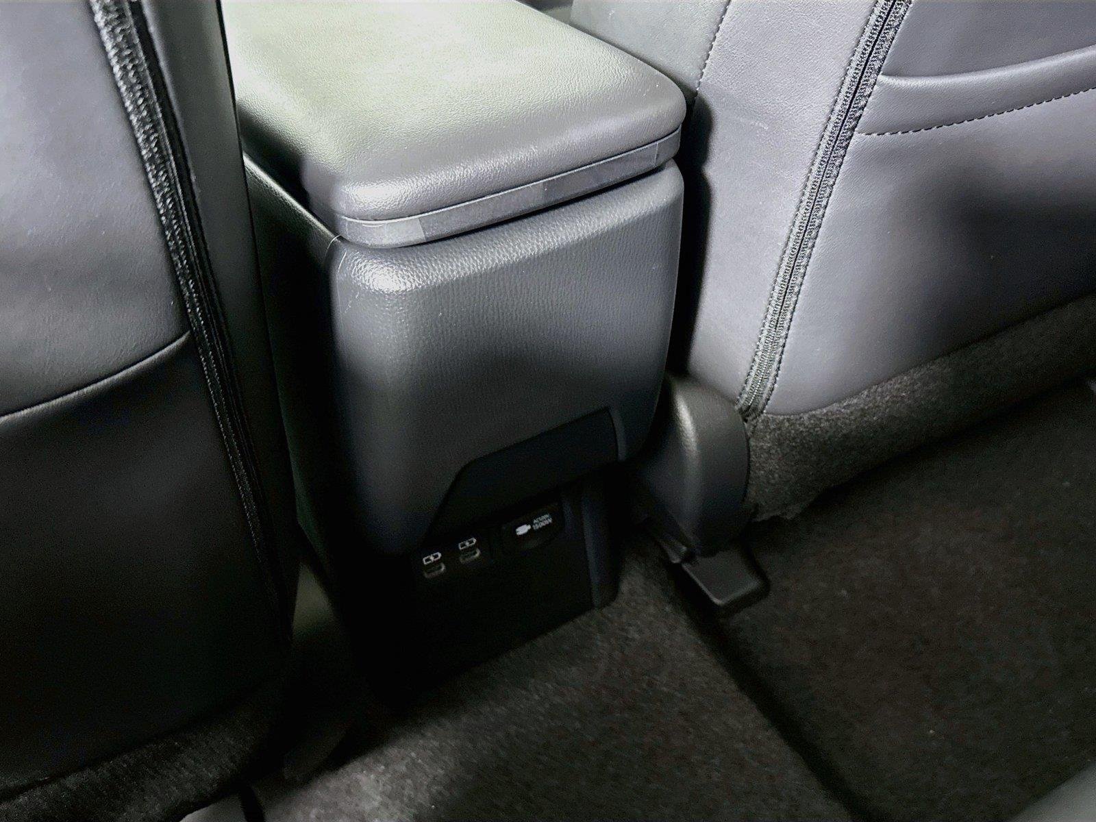 New 2026 Toyota Prius Plug-In Hybrid FWD image 37