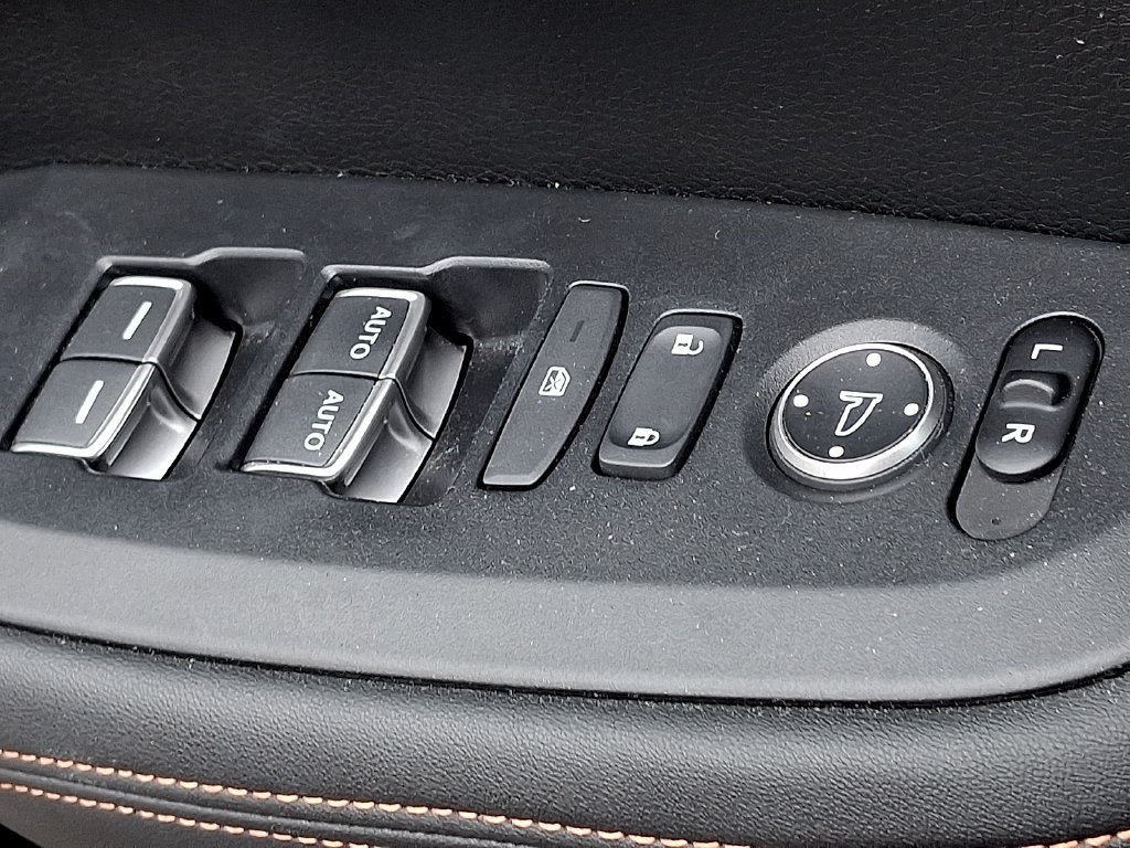 Certified 2024 Honda HR-V Sport image 29