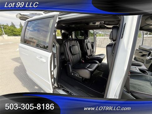 Used 2017 Dodge Grand Caravan GT FWD image 43