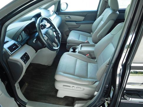 Used 2014 Honda Odyssey EX-L image 9