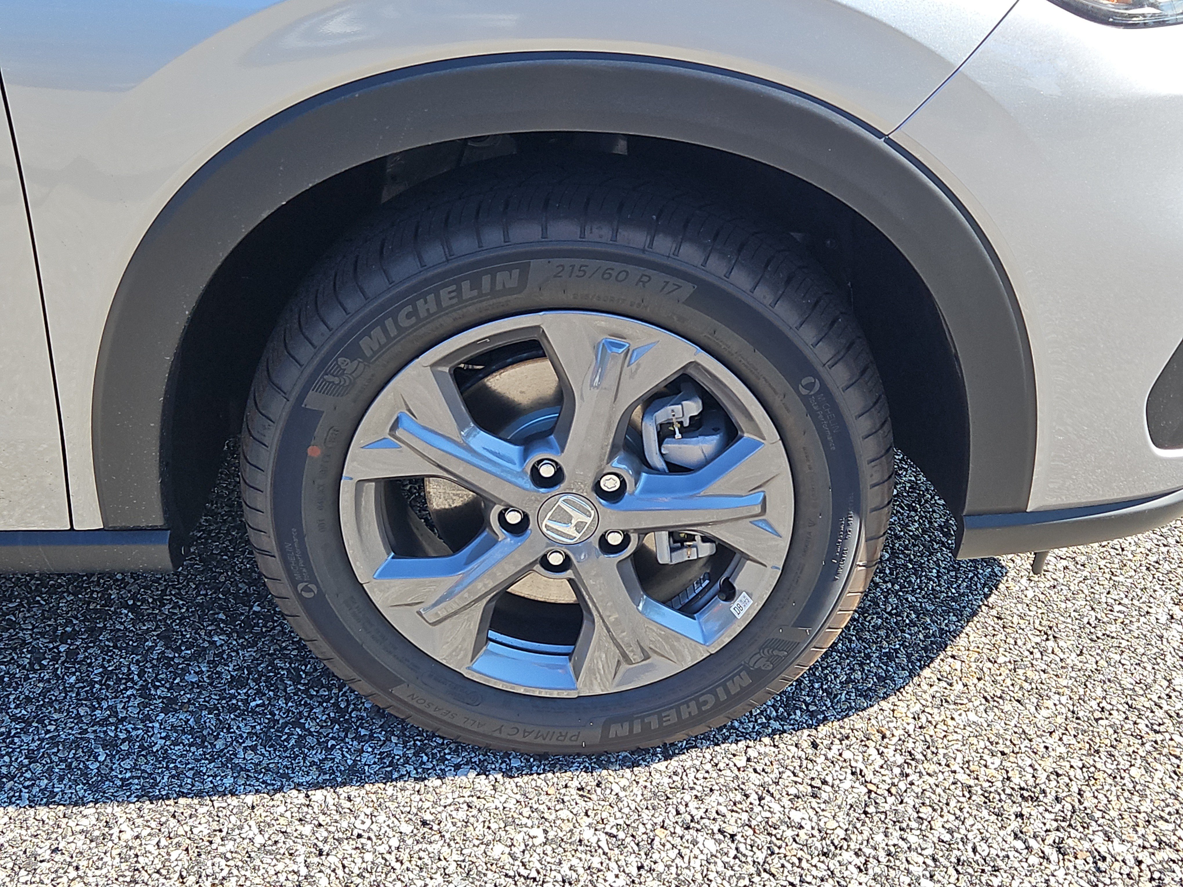New 2027 Honda HR-V LX image 4