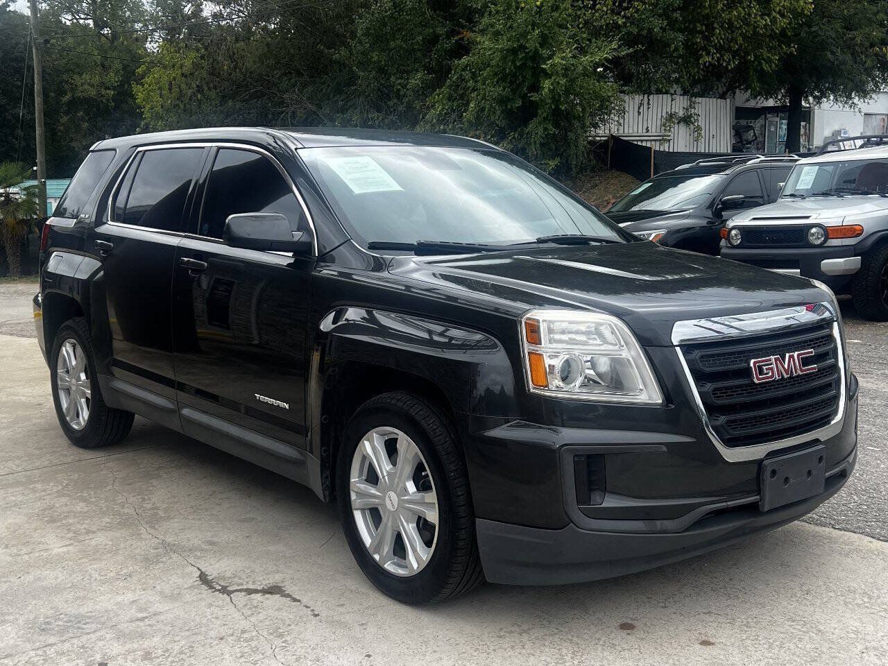 Used 2017 GMC Terrain SLE FWD image 8