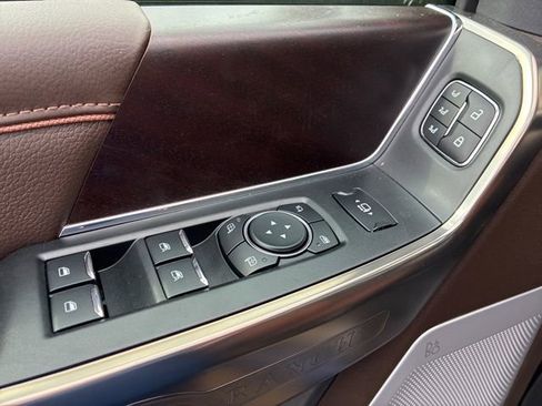 New 2026 Ford F250 King Ranch w/ FX4 Off-Road Package image 13