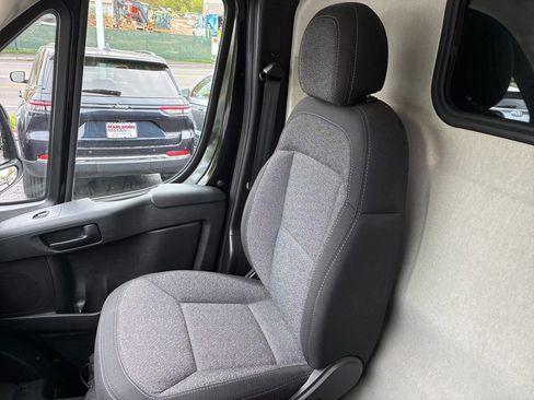 Used 2023 RAM ProMaster 2500 FWD image 20