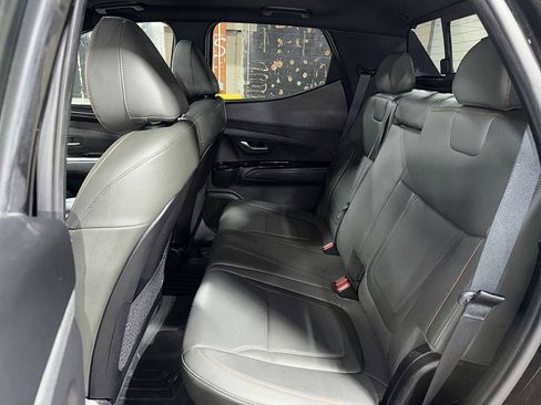 Used 2022 Hyundai Santa Cruz Limited image 17