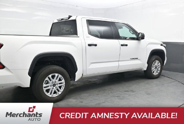 Used 2023 Toyota Tundra SR5 AWD/4WD image 8