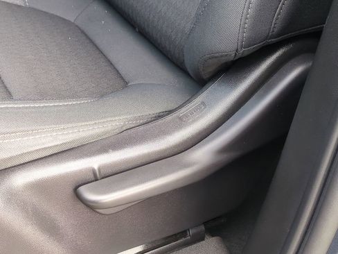 Used 2020 Chevrolet Silverado 1500 LT w/ Trailering Package image 22