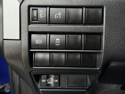 Used 2024 Toyota Tacoma 2WD Double Cab image 21