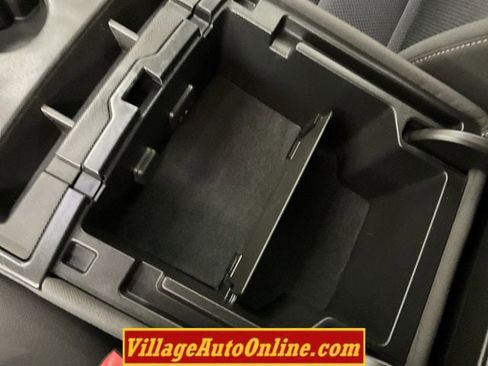 Used 2018 Chevrolet Silverado 1500 LT w/ Max Trailering Package image 29