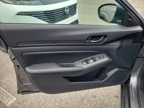 New 2026 Nissan Altima 2.5 SV AWD/4WD image 11