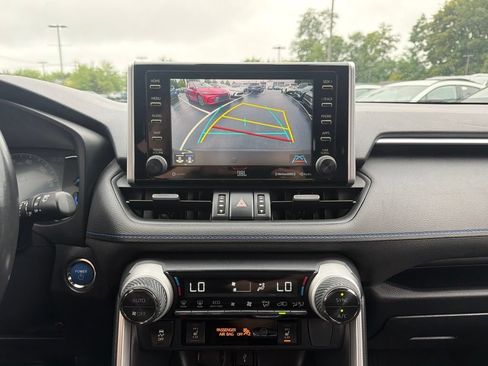 Used 2020 Toyota RAV4 XSE AWD/4WD image 32