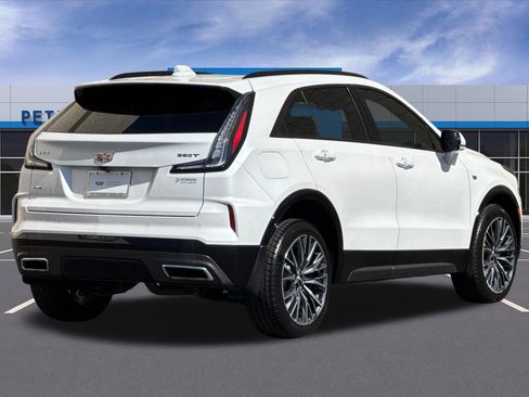 Used 2024 Cadillac XT4 Sport AWD/4WD image 4