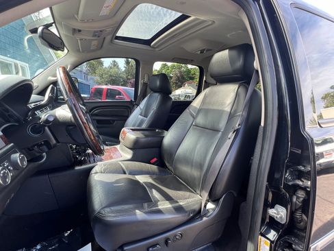 Used 2012 GMC Sierra 3500 Denali AWD/4WD image 13