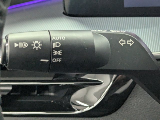 Used 2025 Nissan Murano SL AWD/4WD image 22