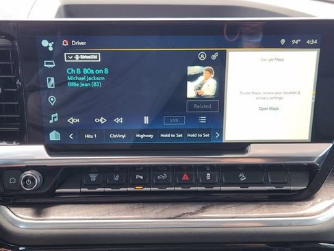 Used 2025 Chevrolet Silverado 2500 LTZ w/ LTZ Plus Package AWD/4WD image 5