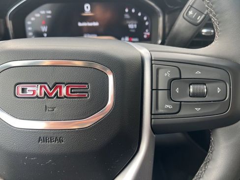 Used 2024 GMC Sierra 1500 Elevation image 26
