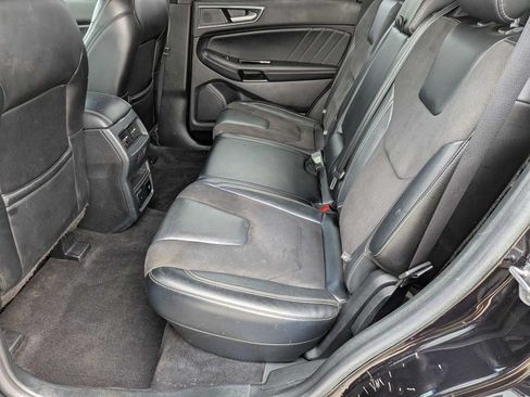 Used 2019 Ford Edge ST w/ Equipment Group 401A AWD/4WD image 17