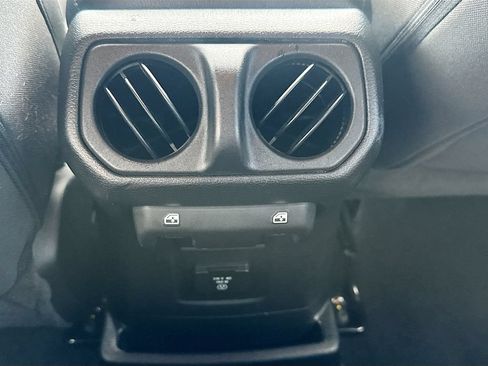Used 2023 Jeep Wrangler Unlimited w/ Sun & Screen Package AWD/4WD image 28