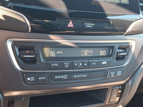 Used 2022 Honda Passport EX-L image 16