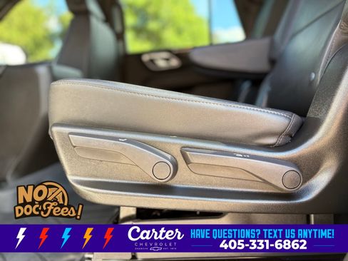 Used 2023 Chevrolet Tahoe Z71 w/ Z71 Off-Road Package AWD/4WD image 30