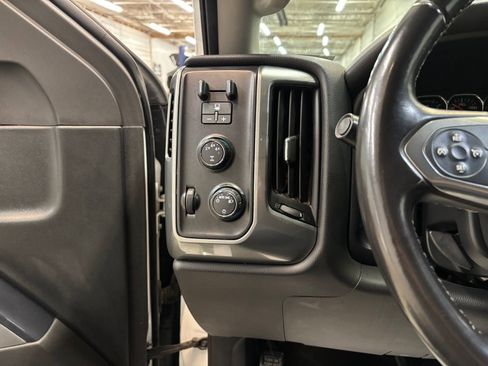 Used 2015 Chevrolet Silverado 2500 LT image 16