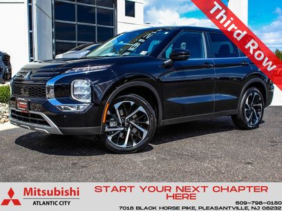Used 2023 Mitsubishi Outlander SE