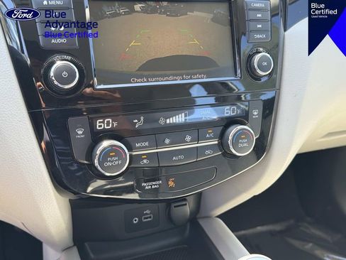 Used 2020 Nissan Rogue Sport SV w/ All-Weather Package AWD/4WD image 27