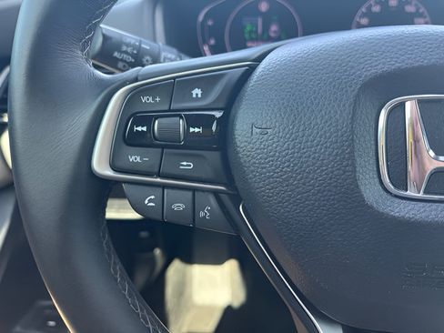 Used 2019 Honda Accord EX-L image 17