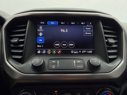 Used 2023 GMC Acadia AT4 image 21